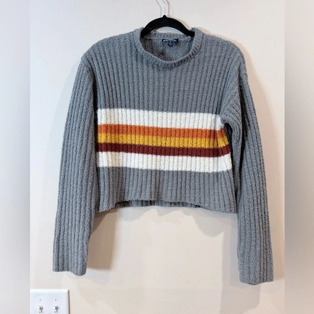 🔥Freshman Gray Striped Women's Sweater Size S EUC🔥